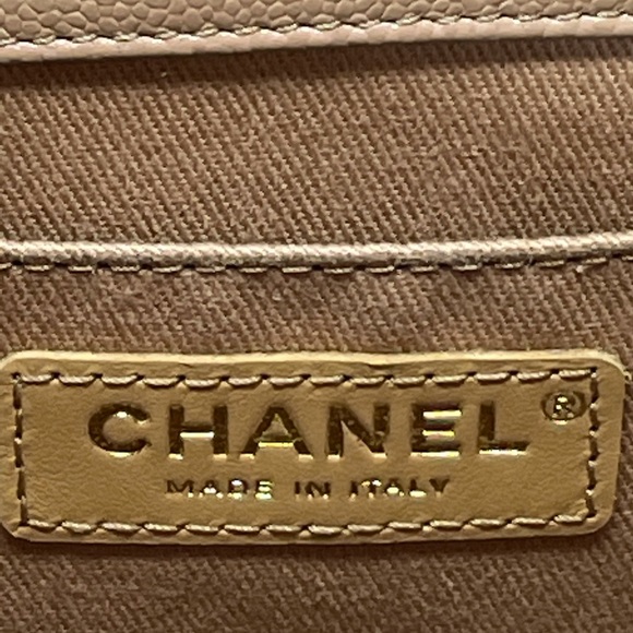 ‼️SOLD‼️NEW 21P CHANEL CARAMEL BROWN BUCKET BAG - Picture 7 of 16